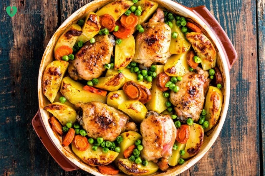 Kuře pečené na zelenině