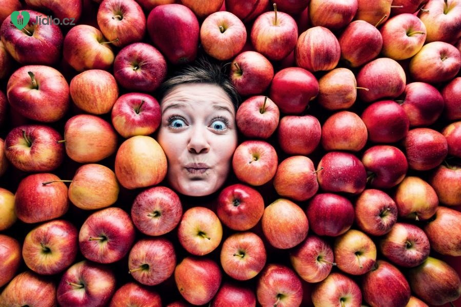 Vyzkoušejte: Jablečný ocet s jeho blahodárnými účinky…