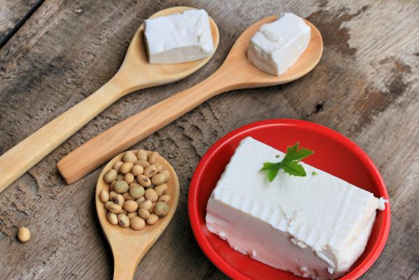 Co je hedvábné tofu? Vyzkoušejte recept na čokoládovou pěnu!