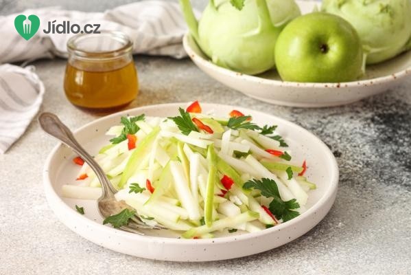 Kedlubnový salát s jablky recept