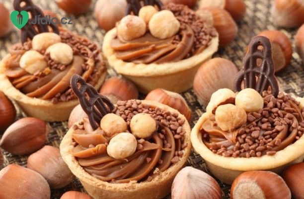 Linecké košíčky s ořechy recept