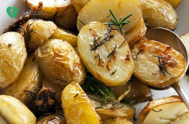 Rozmarýnové brambory z trouby recept