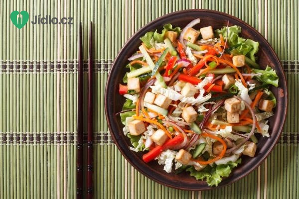 Zeleninový salát s tofu recept